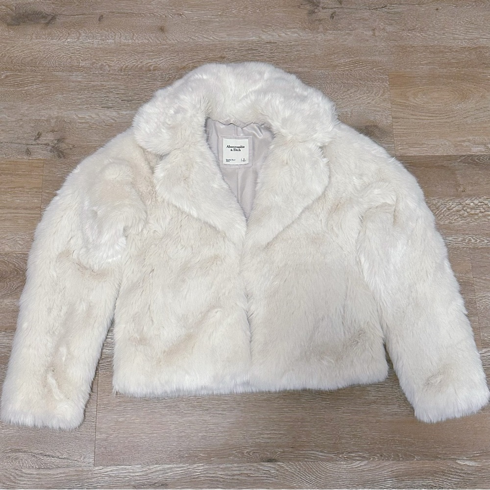 Abercrombie & Fitch Faux Fur Coat, White, Size S